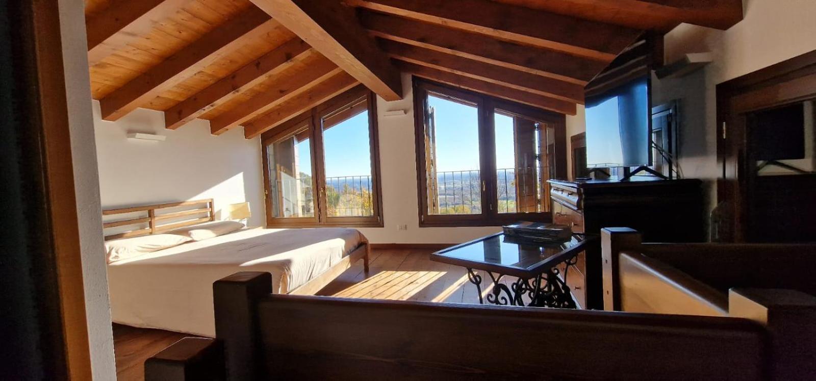 Al Poertec Apartment Sotto il Monte Luaran gambar